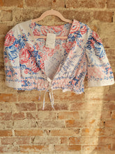 Load image into Gallery viewer, Norma Tie Front Crop Top